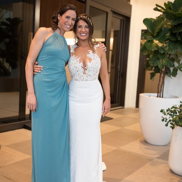 Atelier Pronovias Wedding Dress Vicenta - Picture 5 of 5